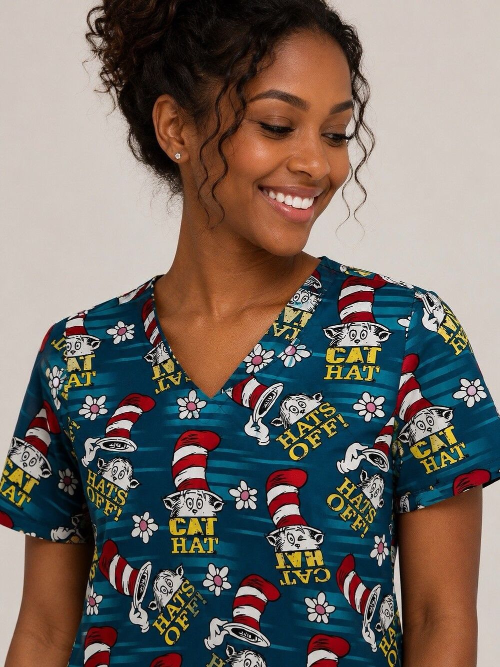 Dr. Seuss Cat in the Hat Women's V-Neck Scrub Top Size Medium Fun Print